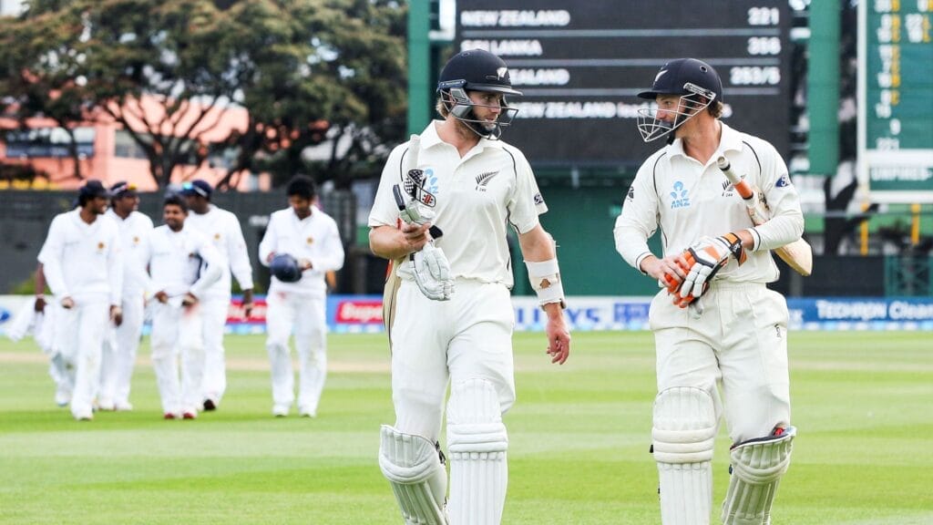 Kane Williamson, BJ Watling - 365 Runs (New Zealand vs. Sri Lanka, Wellington, 03-Jan-15):*