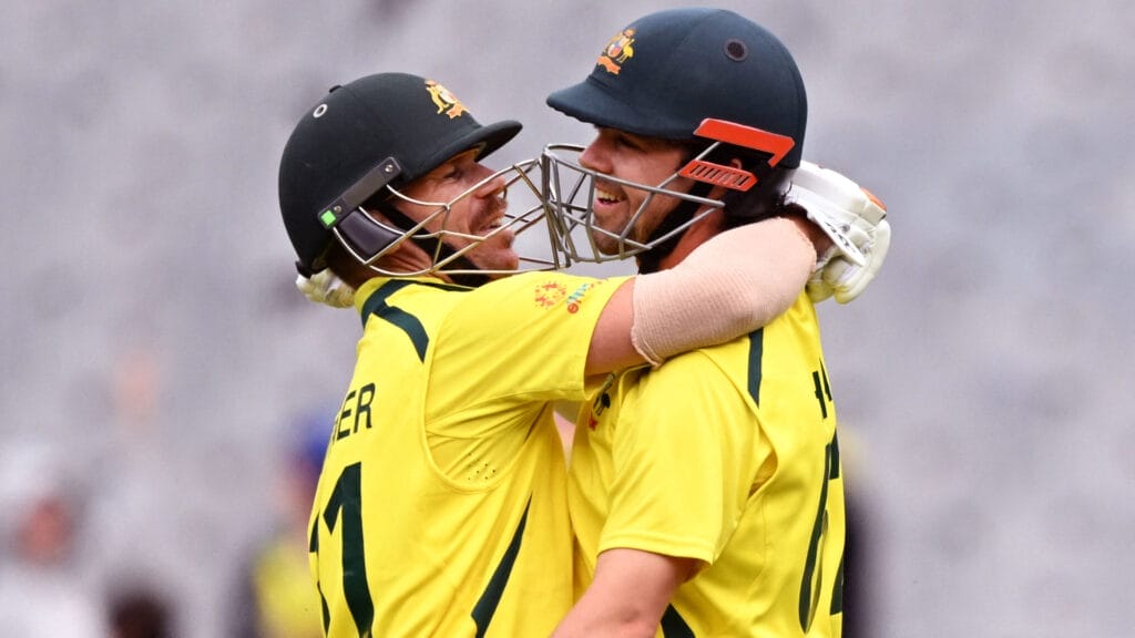 269 Runs Partnership - Travis Head (152) & David Warner (106) - Australia v England, Melbourne (November 22, 2022): 